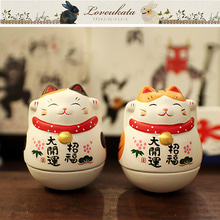 마네키네코 도자기 오뚝이 인형 [일본 출고 오세치모노 복을 부르는 고양이 장식 오너먼트] - 3차재입고